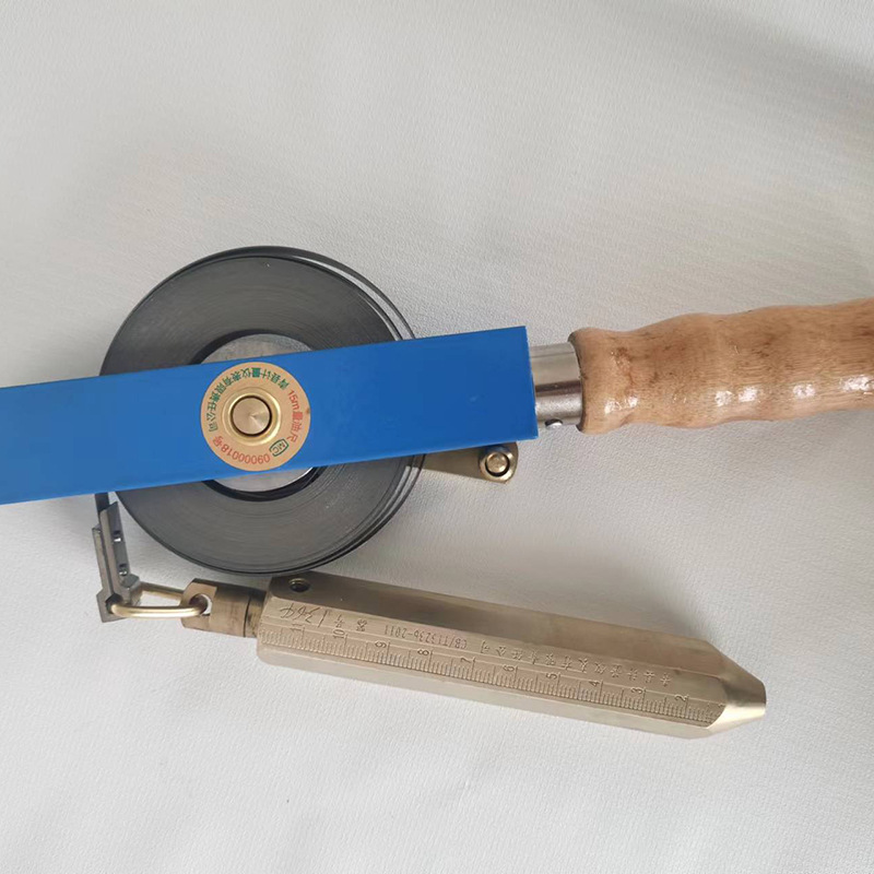 測深量油尺:準確測量,守護每一滴油品的安全與質量